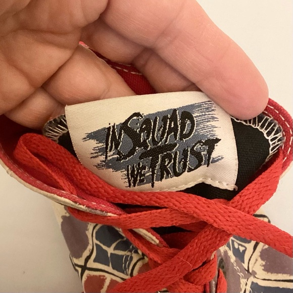 Converse 8.5M / 10.5W Suicide Squad Chuck Taylor All Star Harley Quinn Shoes - Picture 6 of 12